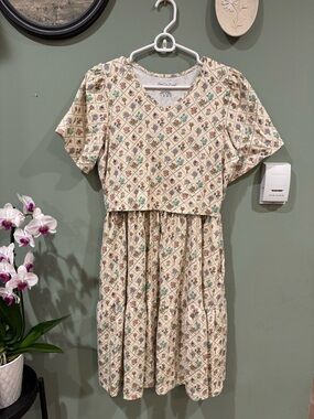 SUPER CUTE DRESSES nursing friendly dress; SCD; nursing mama; nursing clothes